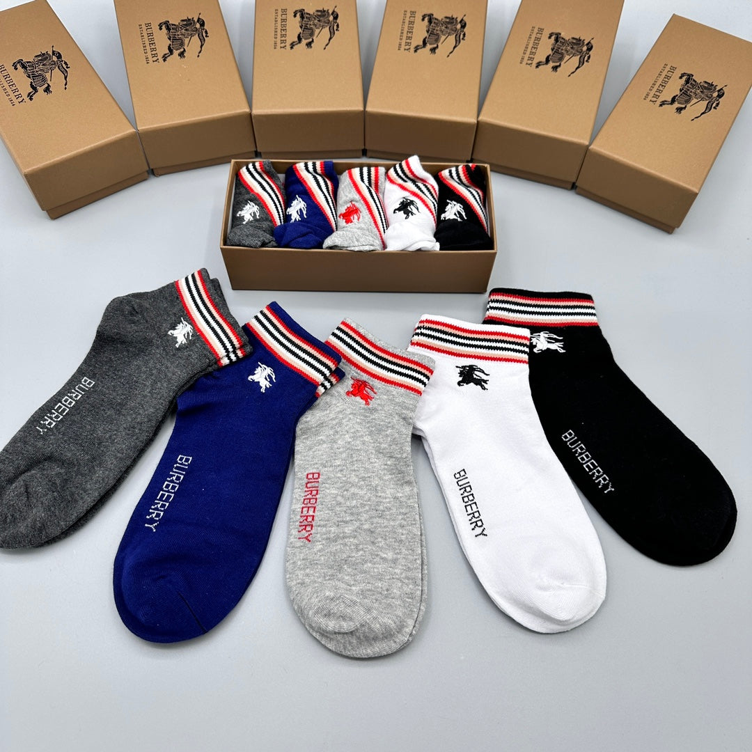 Burberry Black White Blue Burgundy Foot Text No-Show Socks, image 8
