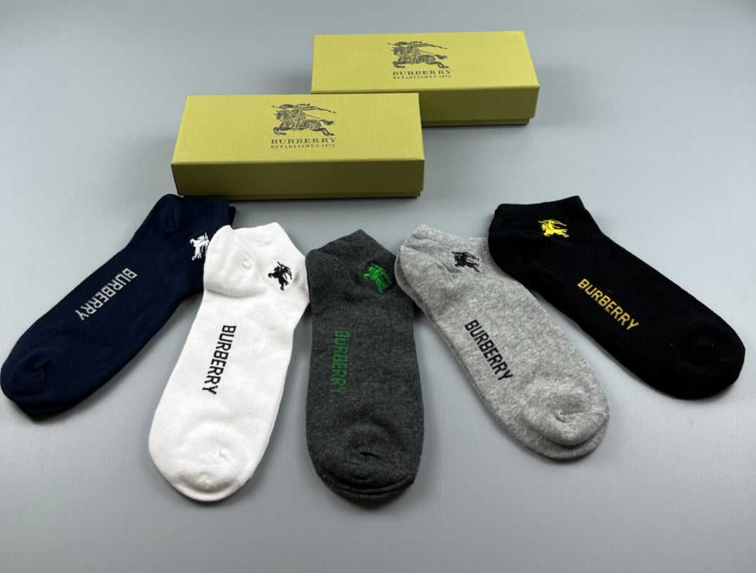 Burberry Neutral Small Coloured Horse Box Crew Socks, image 3