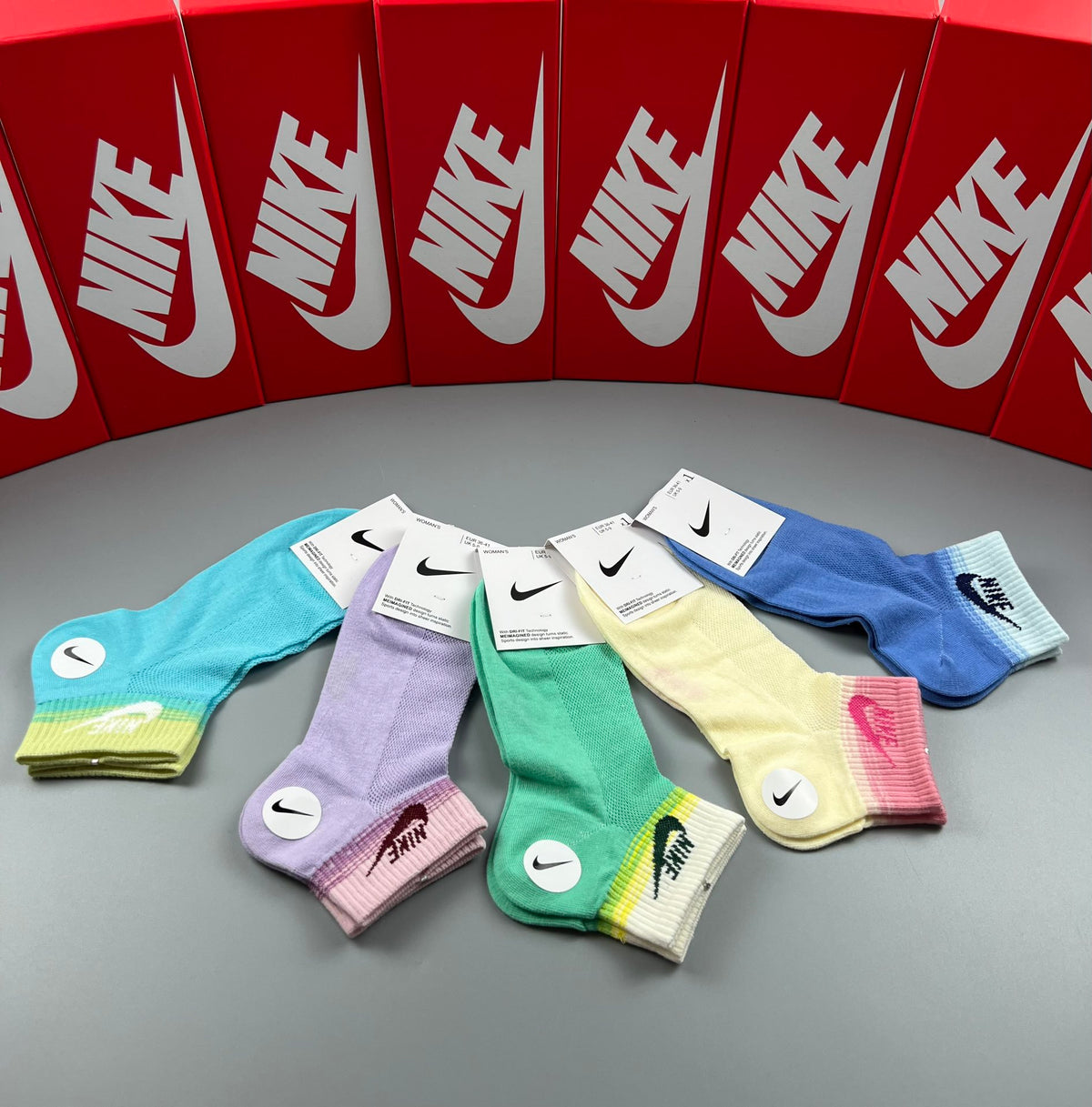 Nike Pastel Contrast-Toe Short Socks, gallery image 3