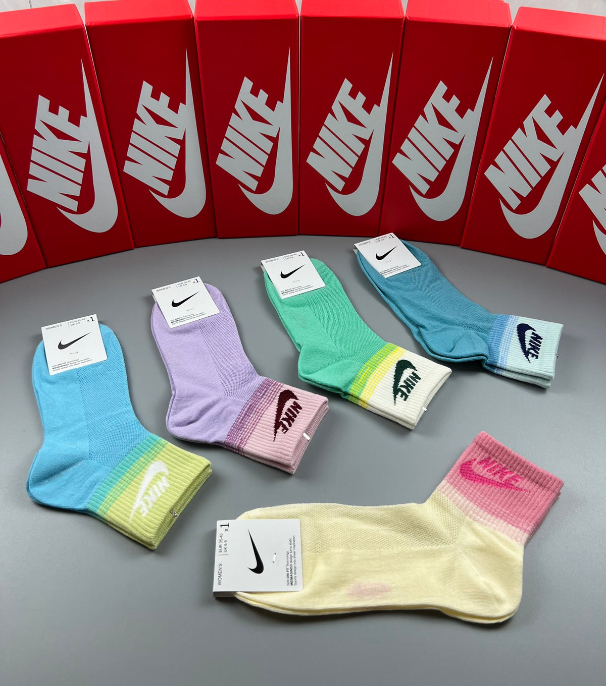 Nike Pastel Colour-Block Ankle Socks, gallery image 4