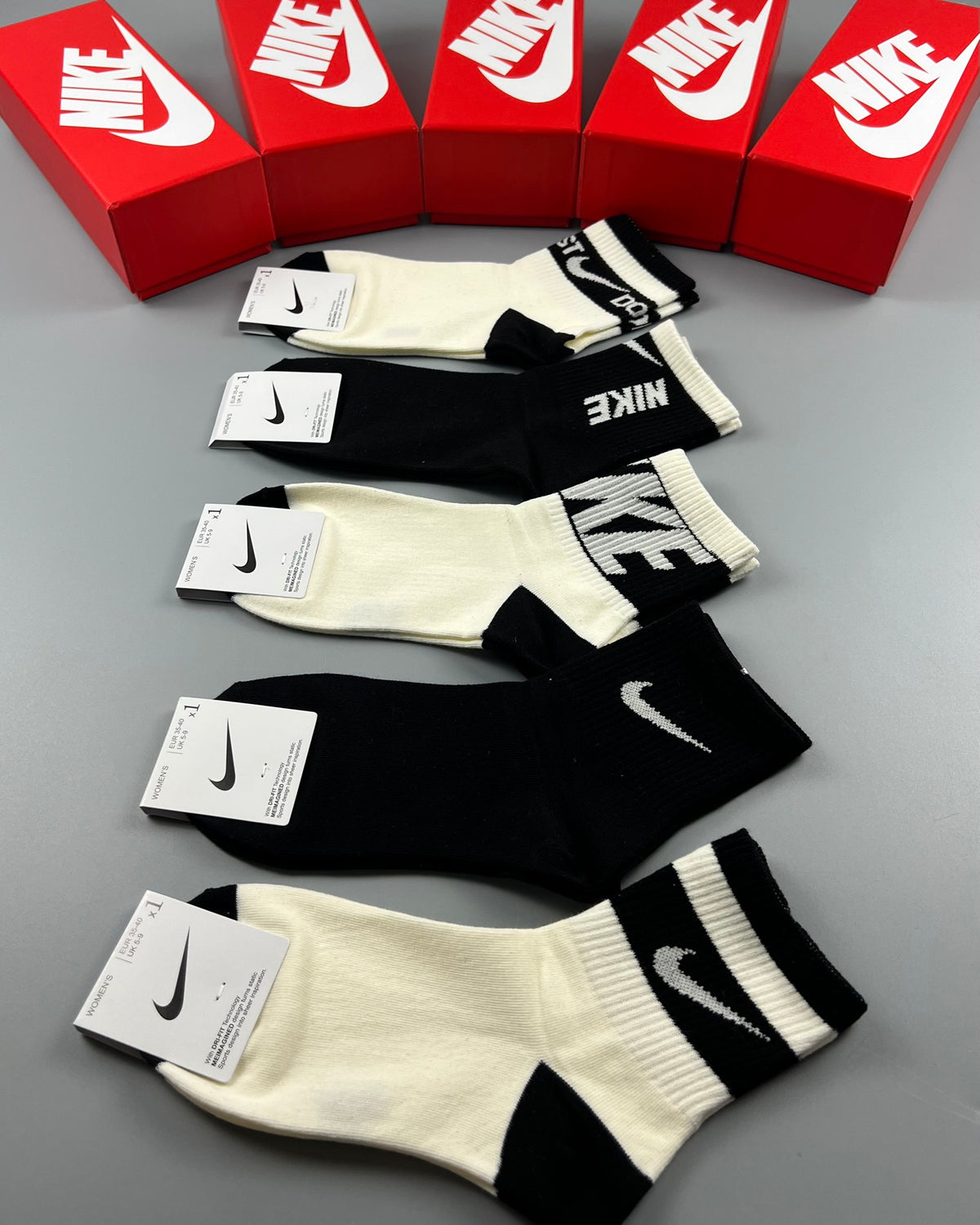 Nike Bold Lettered Short Socks, gallery image 9