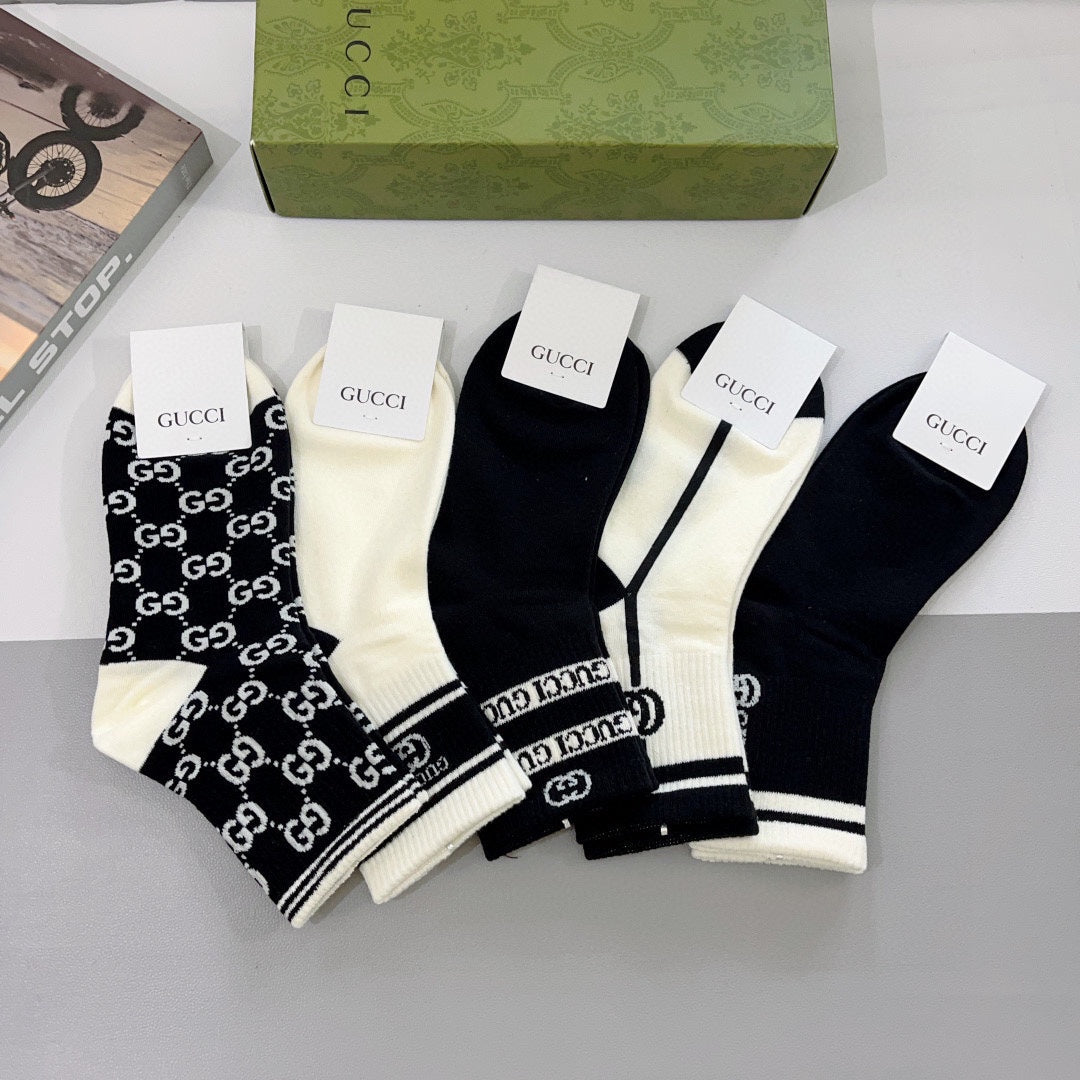 Gucci Black Cream Monogram Blocks Crew Socks, image 3