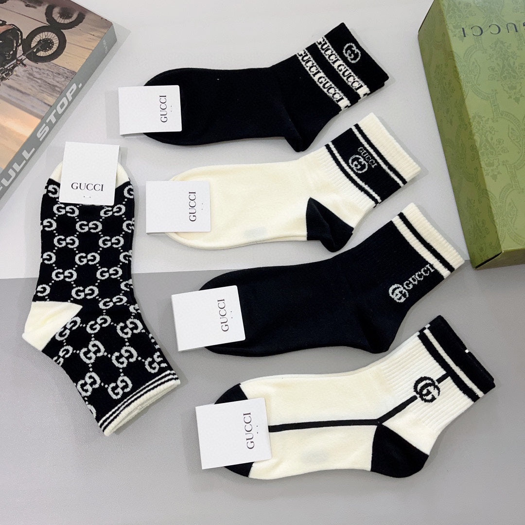 Gucci Black Cream Monogram Blocks Crew Socks, image 9