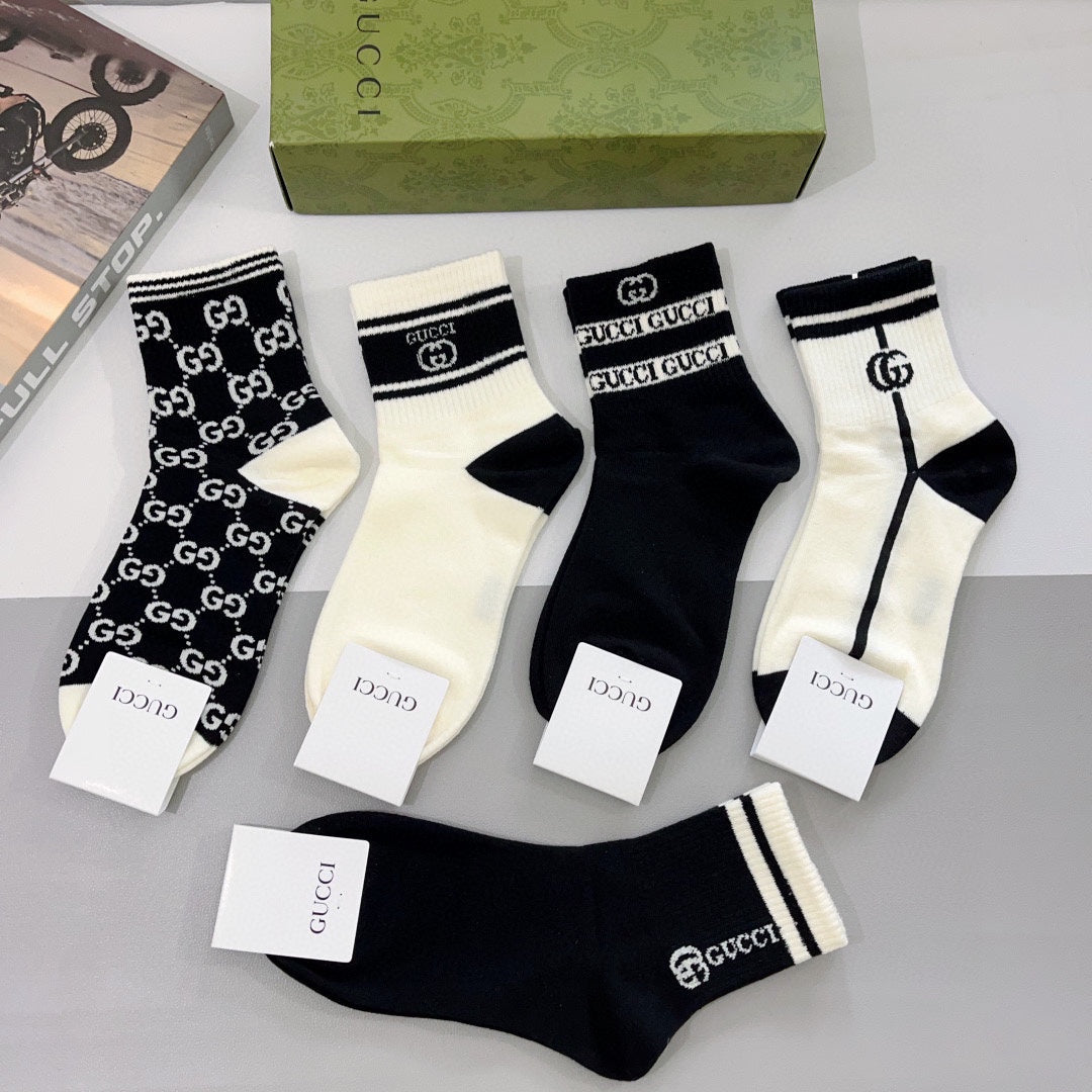 Gucci Black Cream Monogram Blocks Crew Socks, image 6