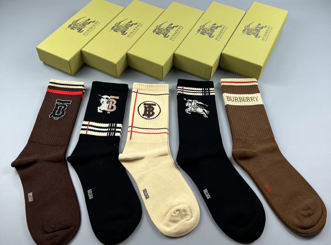 Burberry Earthy Black Cream Large B Cuffs Crew Socks, image 3