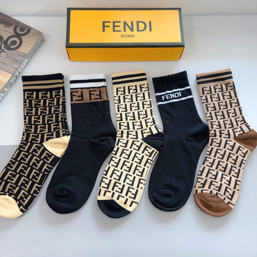Fendi Black Cream Dense Vertical Letters Crew Socks, image 2