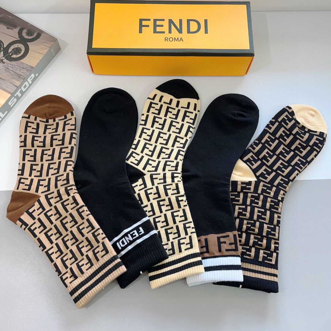 Fendi Black Cream Dense Vertical Letters Crew Socks, image 3
