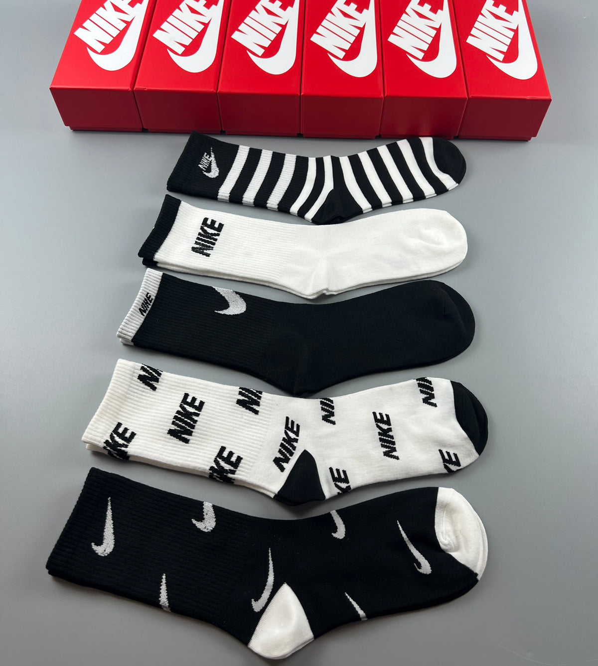 Nike Monochrome Logo-Panel Socks, gallery image 9