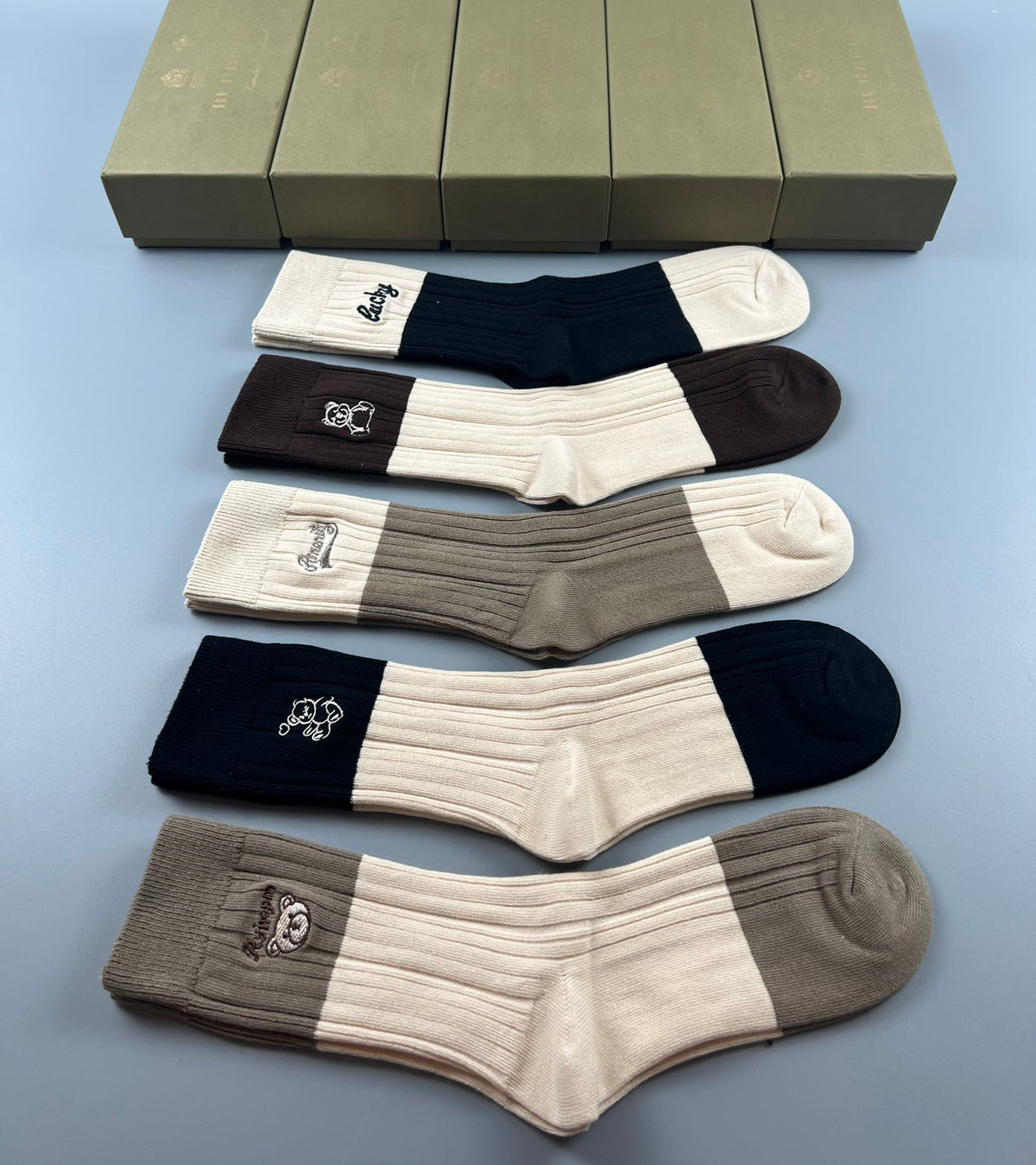 Burberry Earthy Ribbed Small Horse Cuffs Crew Socks, image 6