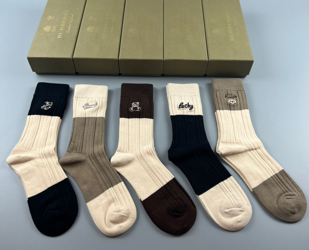 Burberry Earthy Ribbed Small Horse Cuffs Crew Socks, image 4