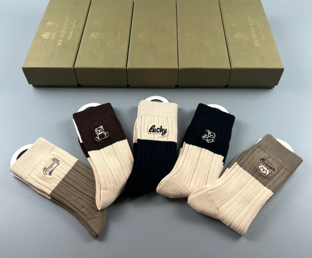 Burberry Earthy Ribbed Small Horse Cuffs Crew Socks, image 2