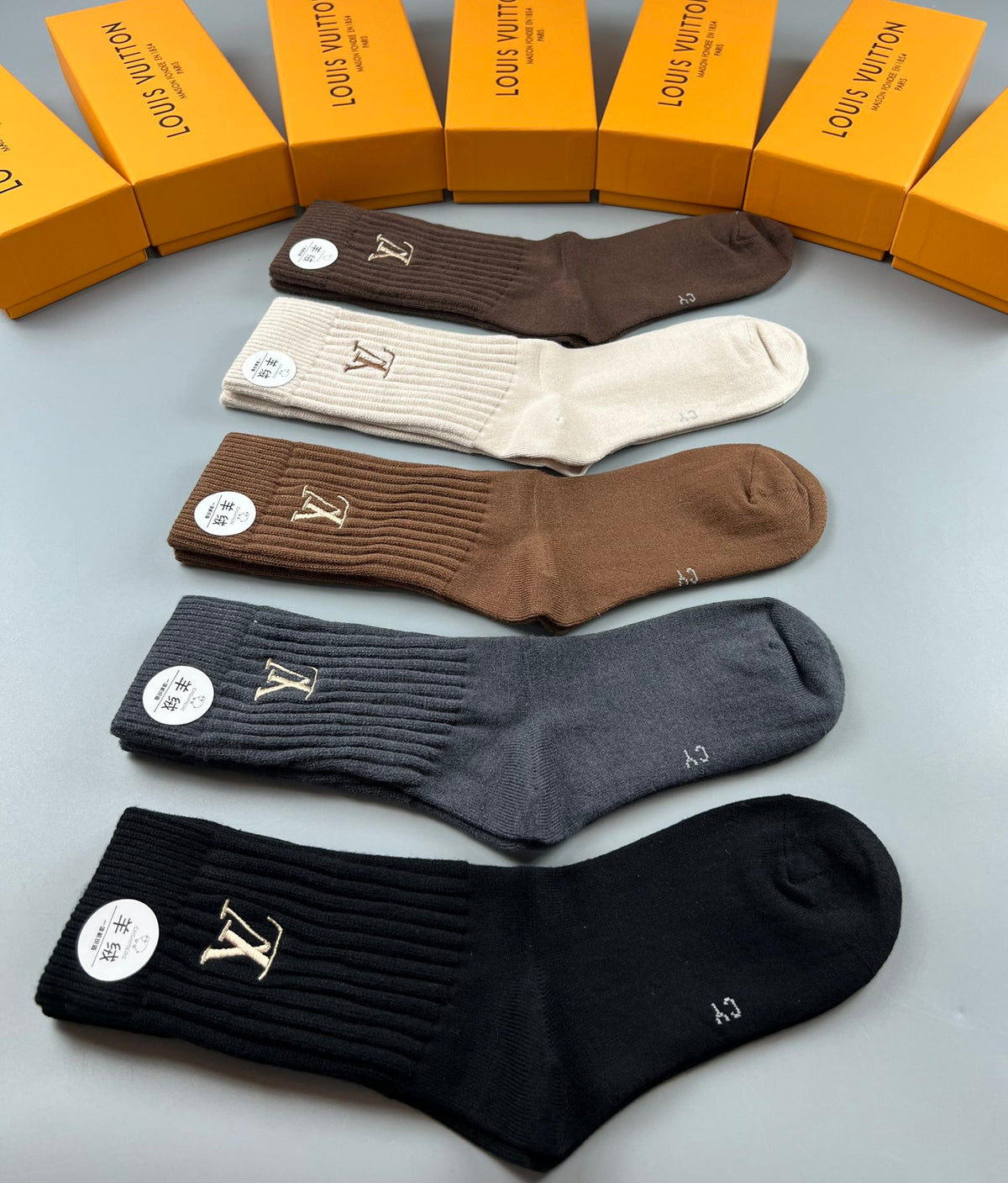 Louis Vuitton Earthy Brown Cream Small Cuff Monograms Crew Socks, image 9