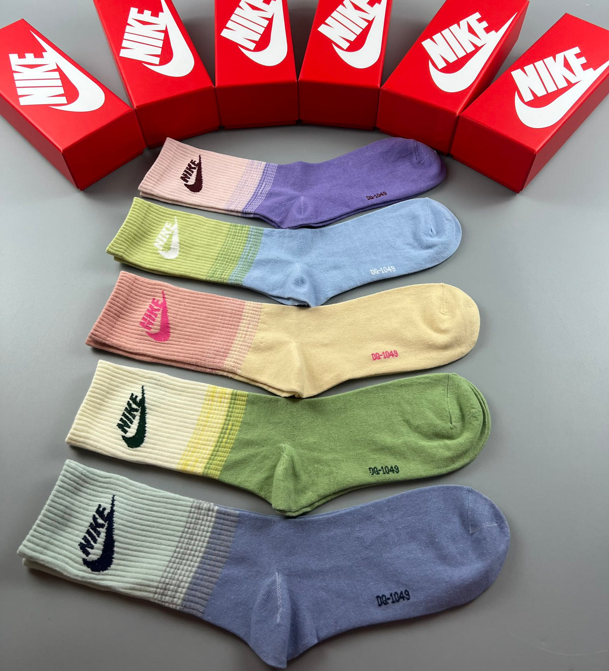 Nike Pastel Swoosh Crew Socks, gallery image 9