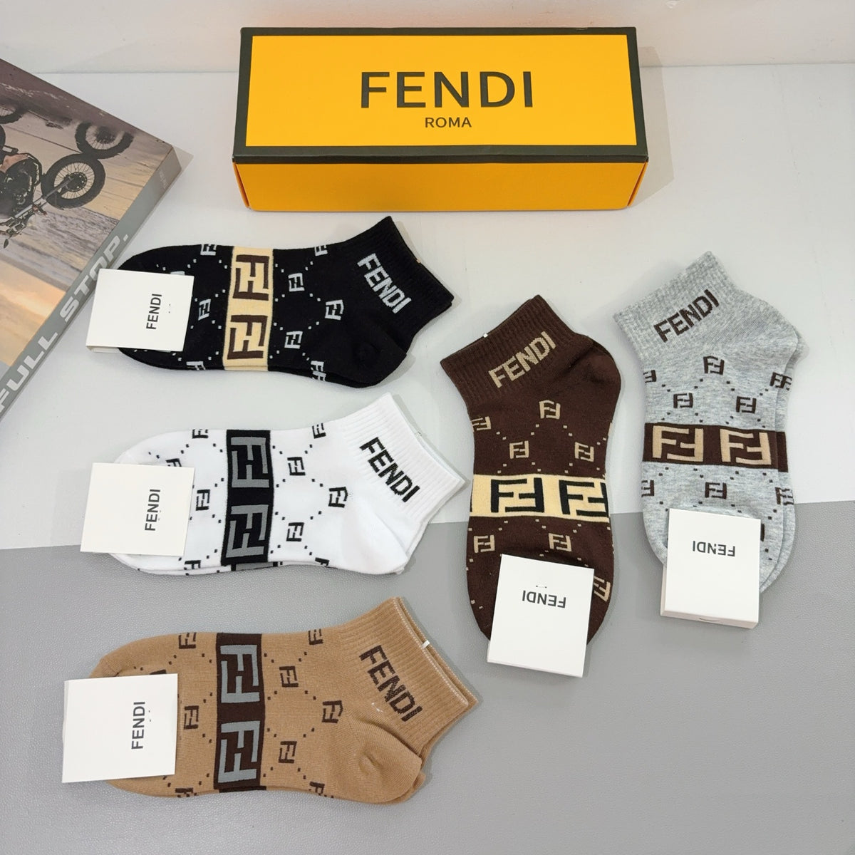 Fendi Black Cream Brown Broad Letter Bands Crew Socks, image 6