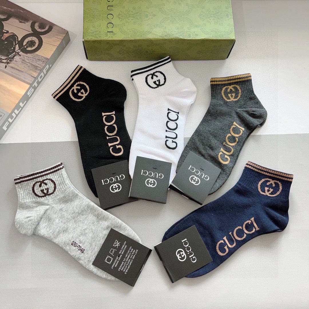 Gucci Neutral Bold Vertical Wordmarks Crew Socks, image 6