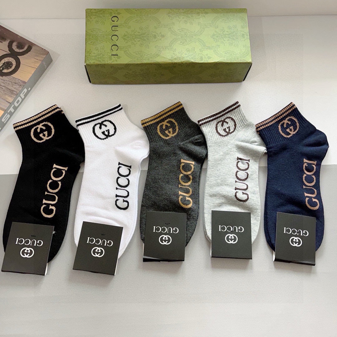 Gucci Neutral Bold Vertical Wordmarks Crew Socks, image 2