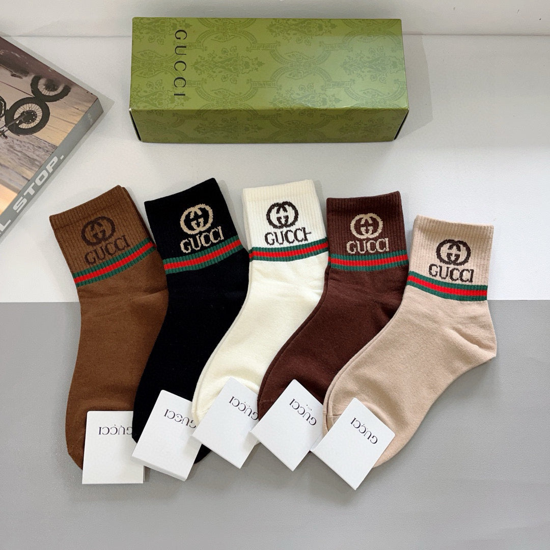 Gucci Earthy Red Green Double Letter Bands Crew Socks, image 1