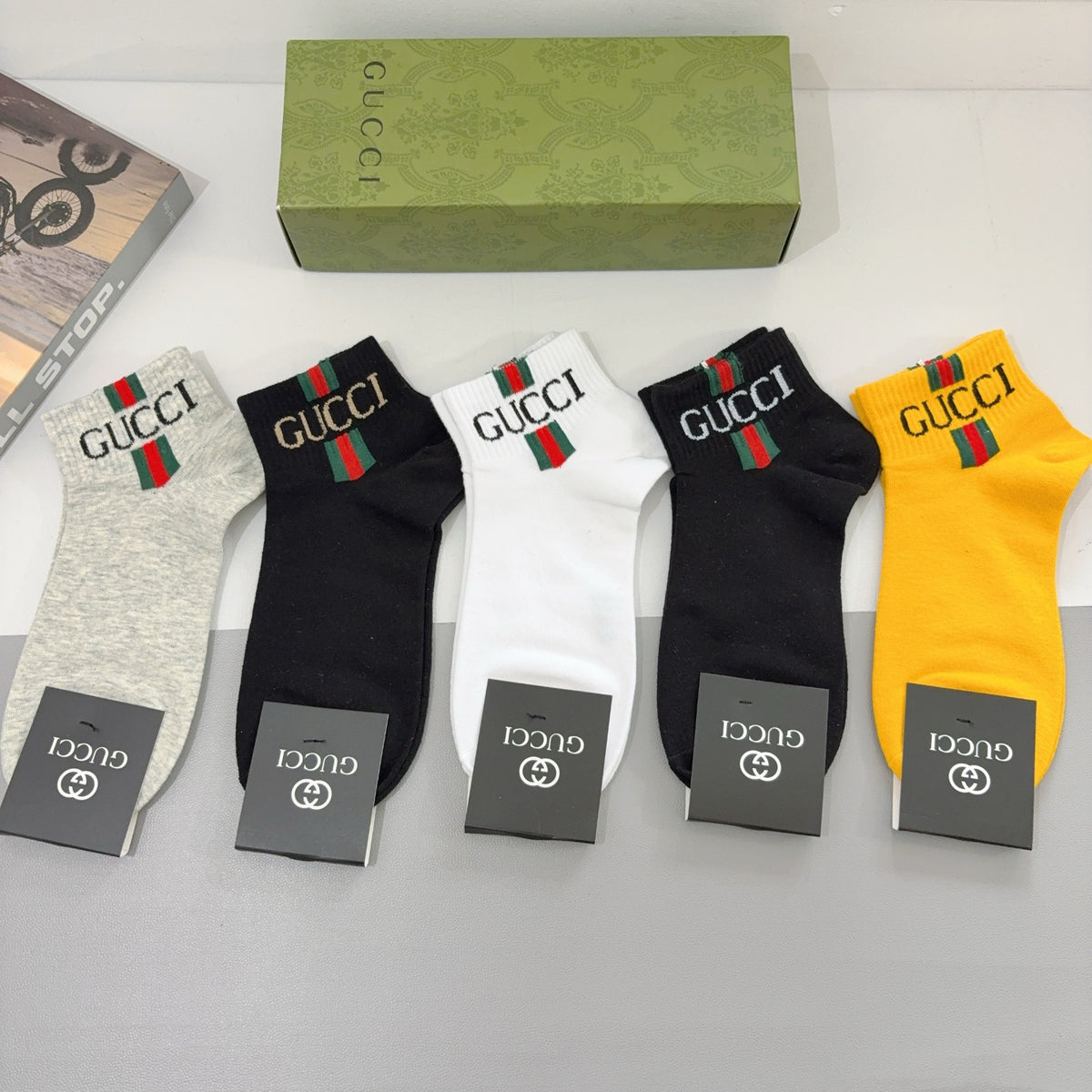 Gucci Yellow Grey Black Wordmark Cuffs Crew Socks, image 2