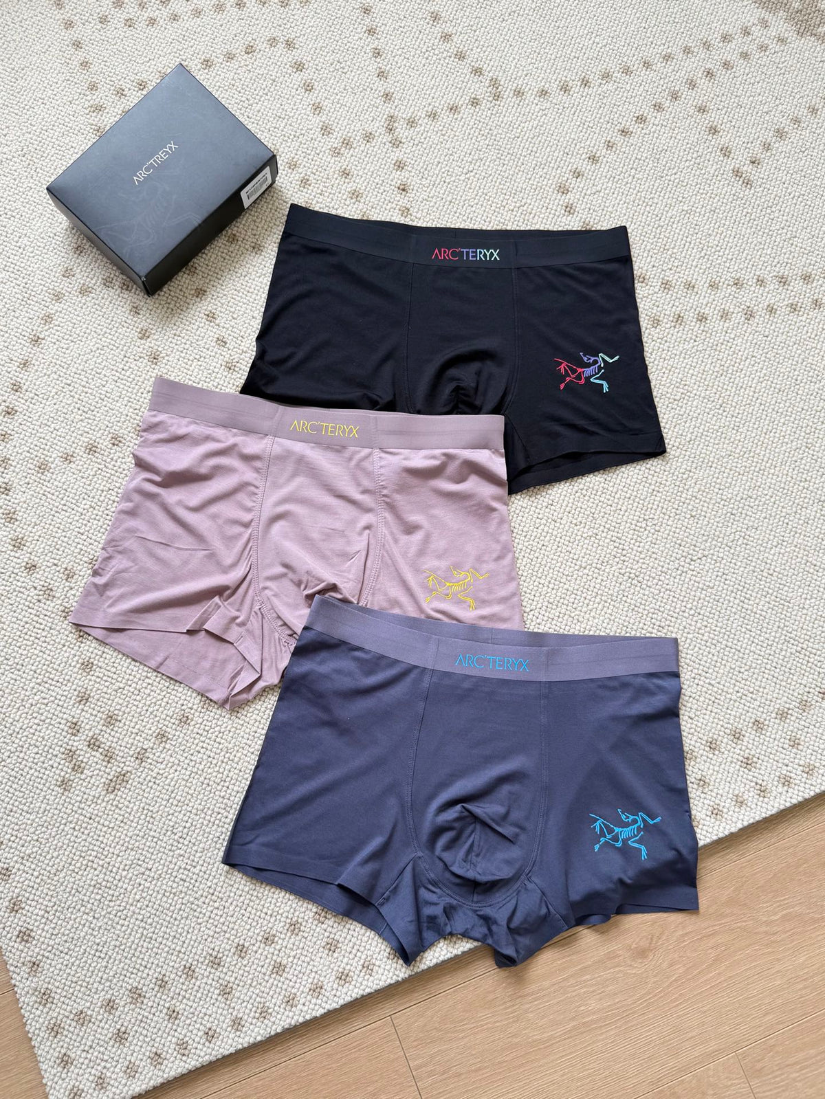 Arc'teryx Boxed Neutral Coloured Waist Text Boxer Briefs, image 3
