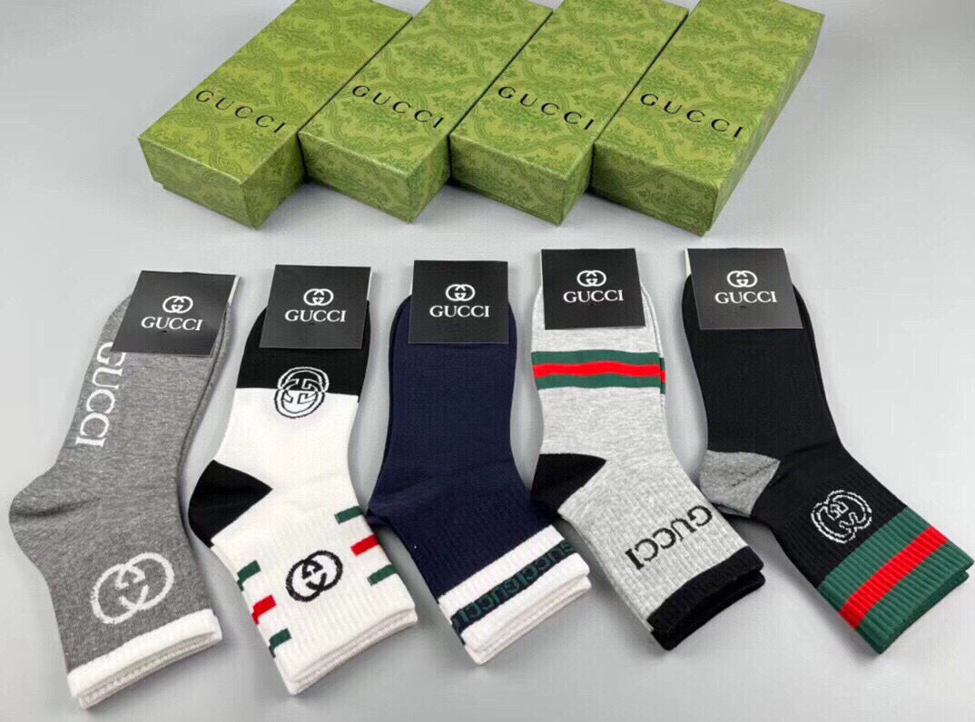 Gucci White Black Bold Emblem Ankle Socks, image 16