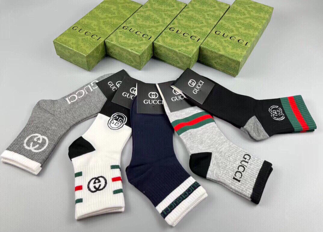 Gucci White Black Bold Emblem Ankle Socks, image 11