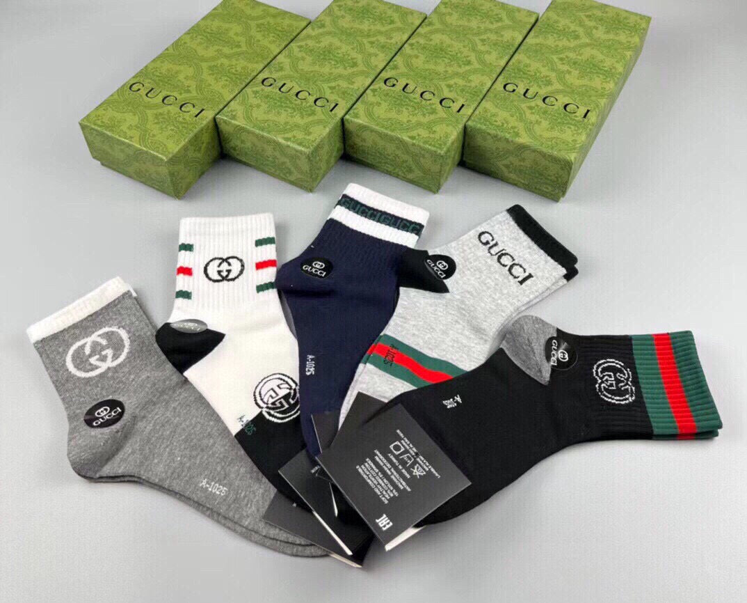 Gucci White Black Bold Emblem Ankle Socks, image 14