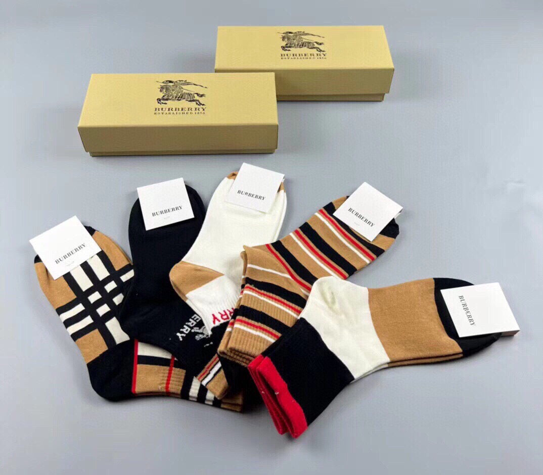 Burberry Neutral Cream Black Check Pattern Crew Socks, image 5
