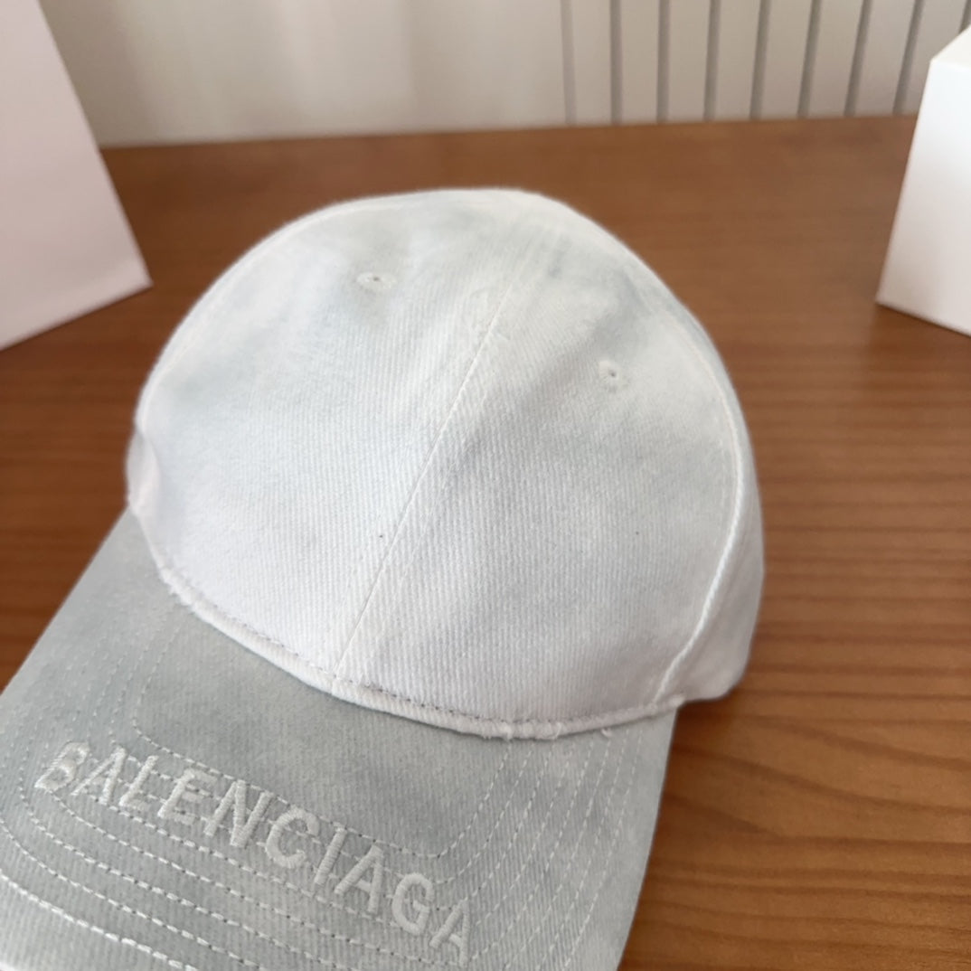Balenciaga Baseball Cap - image 5