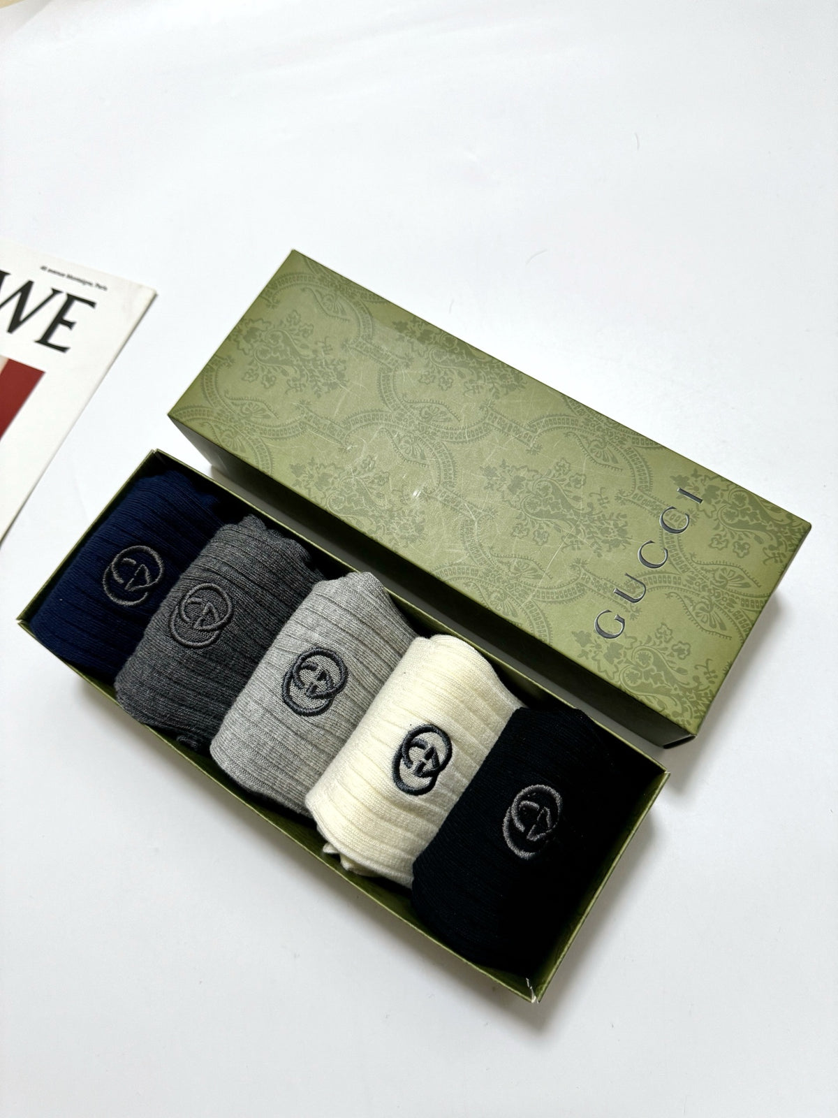 Gucci Navy Grey Cream Small Motifs Crew Socks, image 10