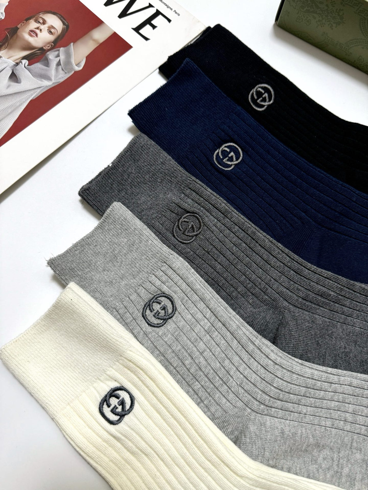 Gucci Navy Grey Cream Small Motifs Crew Socks, image 8