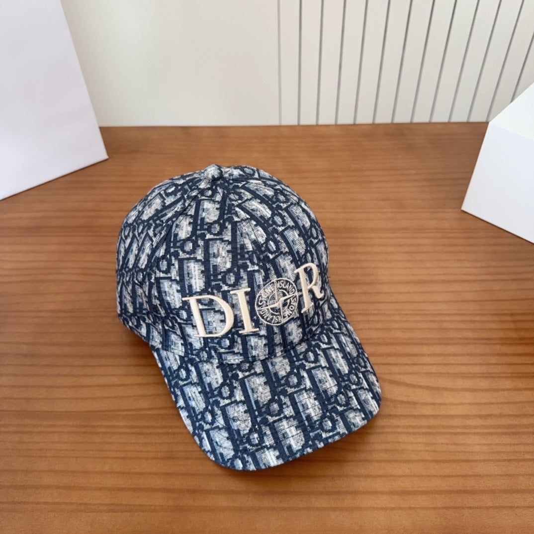 Dior Baseball Cap - image 3
