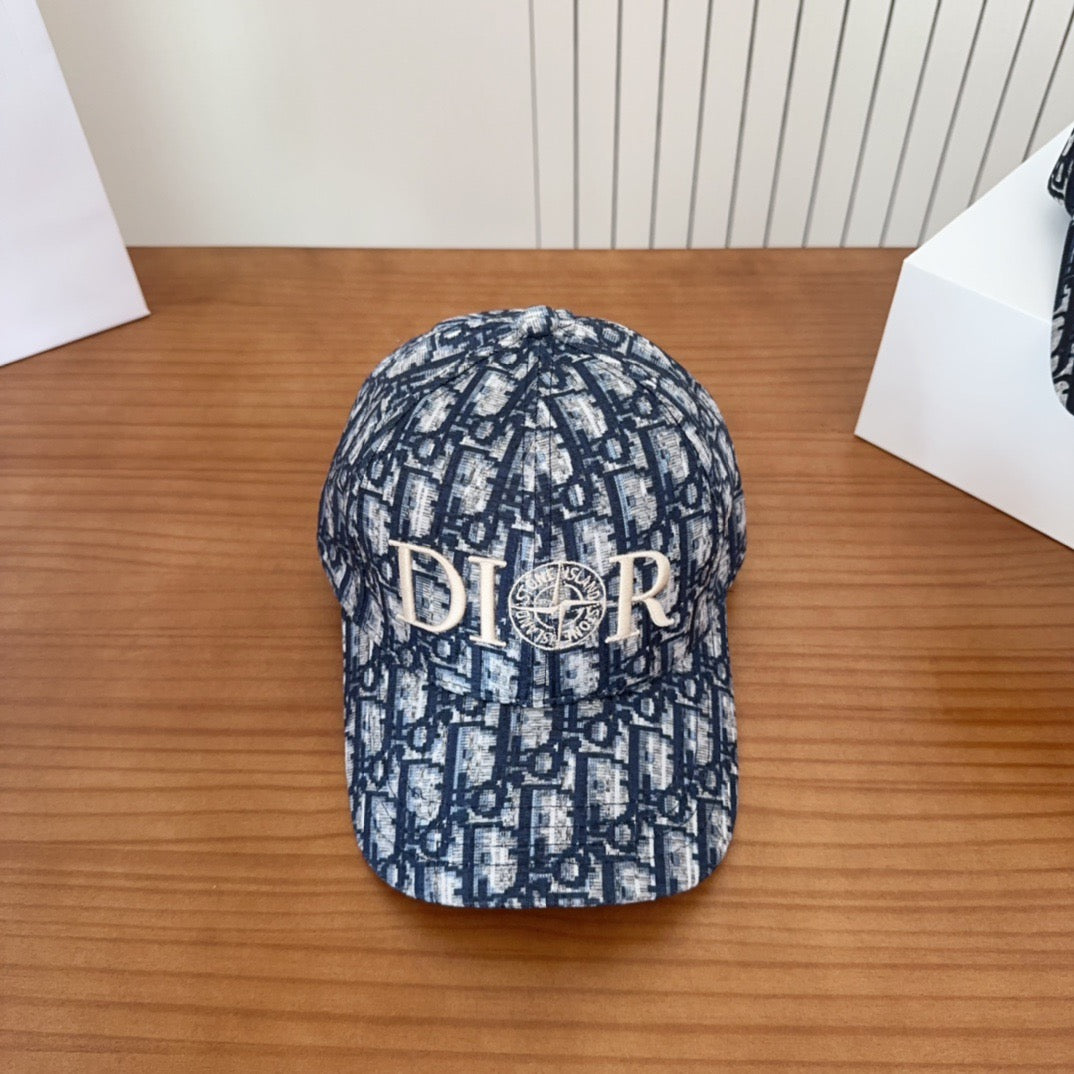 Dior Baseball Cap - image 8