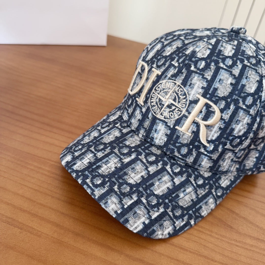 Dior Baseball Cap - image 5