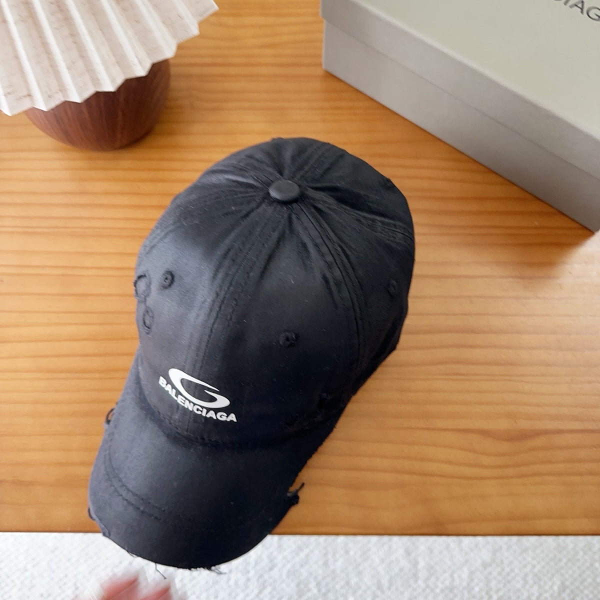 Balenciaga Embroidered Baseball Cap - image 3