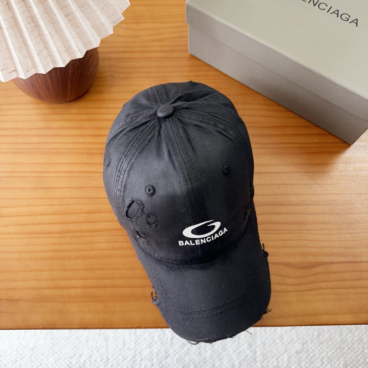 Balenciaga Embroidered Baseball Cap - image 6