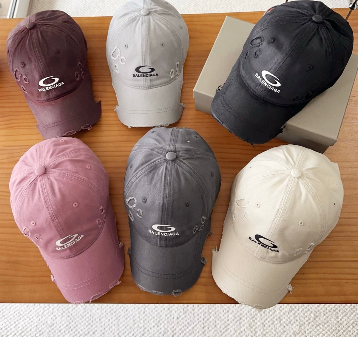 Balenciaga Embroidered Baseball Cap - image 9