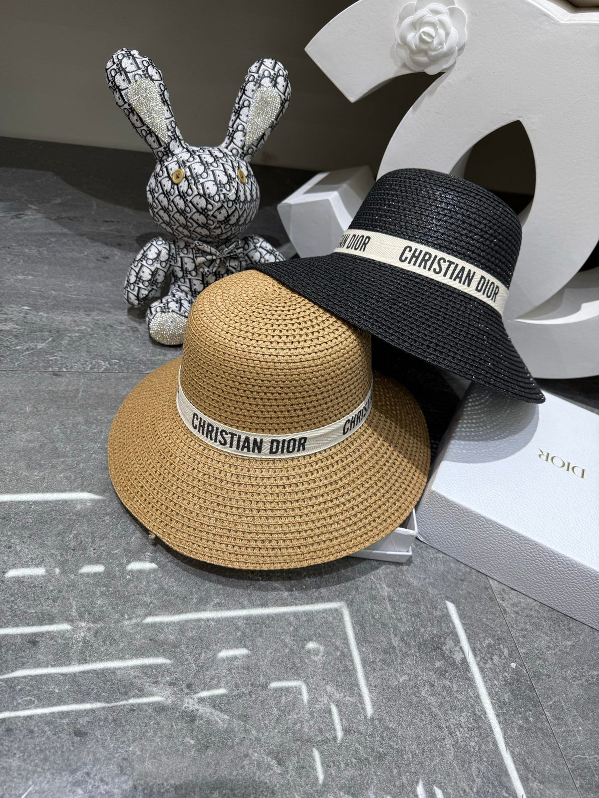 Dior Woven Open Knit Hat - image 8
