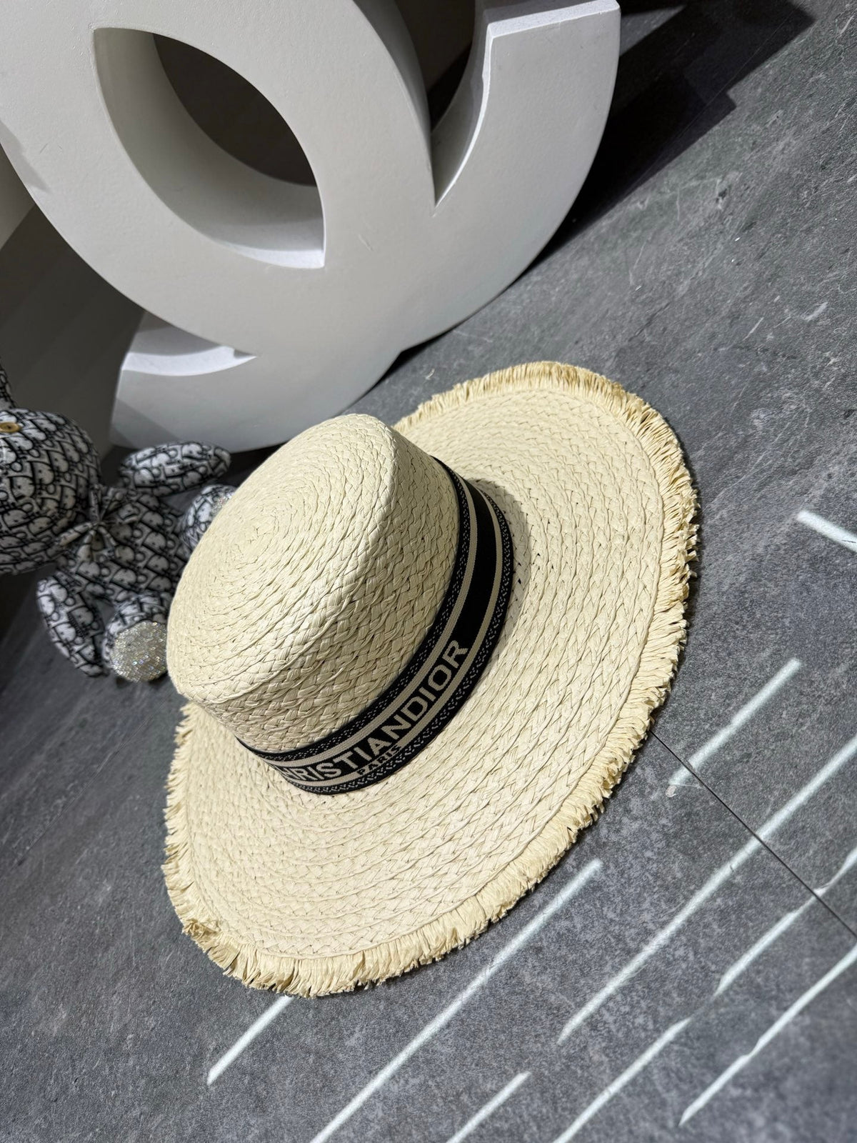 Dior Woven Open Knit Hat - image 9