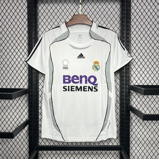 Real Madrid 2006-07 Home Galácticos Retro Jersey – Adidas White Grey Side Panel BenQ Siemens Formotion Beckham Raul R.Carlos La Liga Champion Fan Version Football Shirt