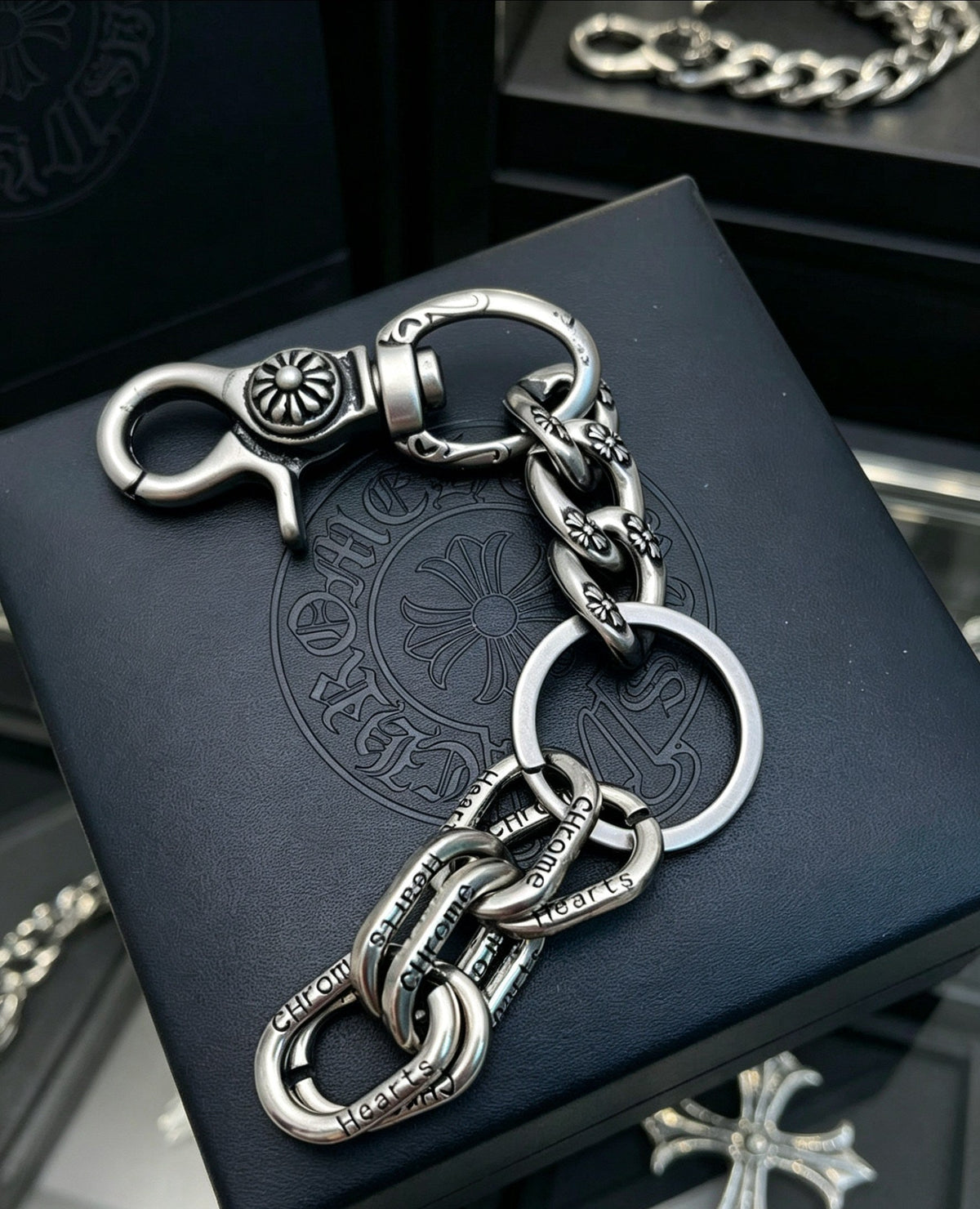 Martin Graham chain accessory in polished metal-tone – main product view