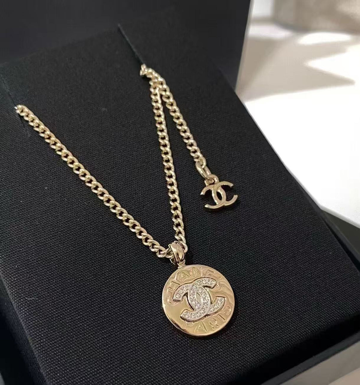 Martin Graham pendant necklace in polished metal-tone – main product view