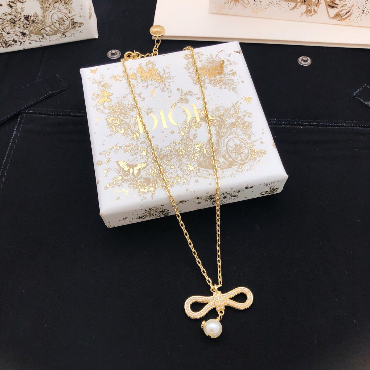 Martin Graham pendant necklace in polished metal-tone – main product view