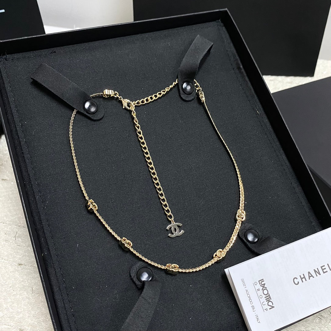Martin Graham jewelry accessory in polished metal-tone – main product view