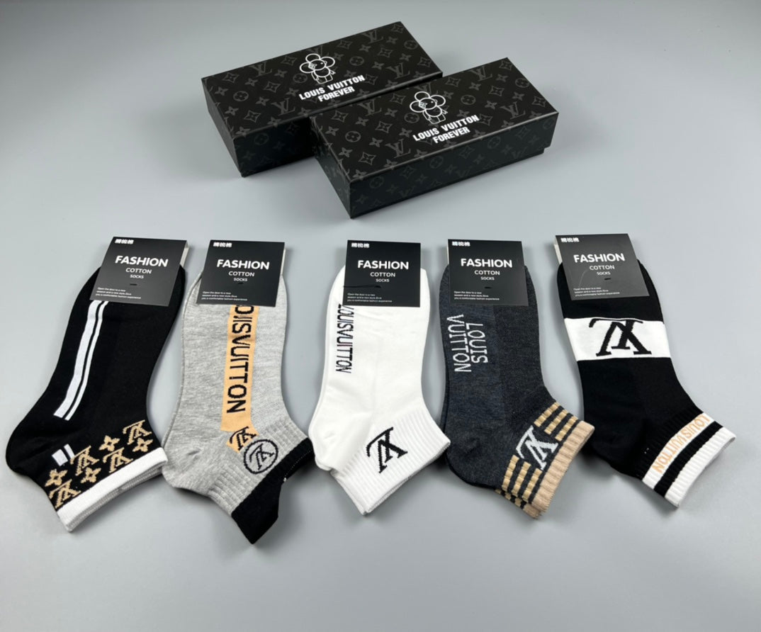 Louis Vuitton Star And Initial Details Ankle Socks - 5-Pair Set