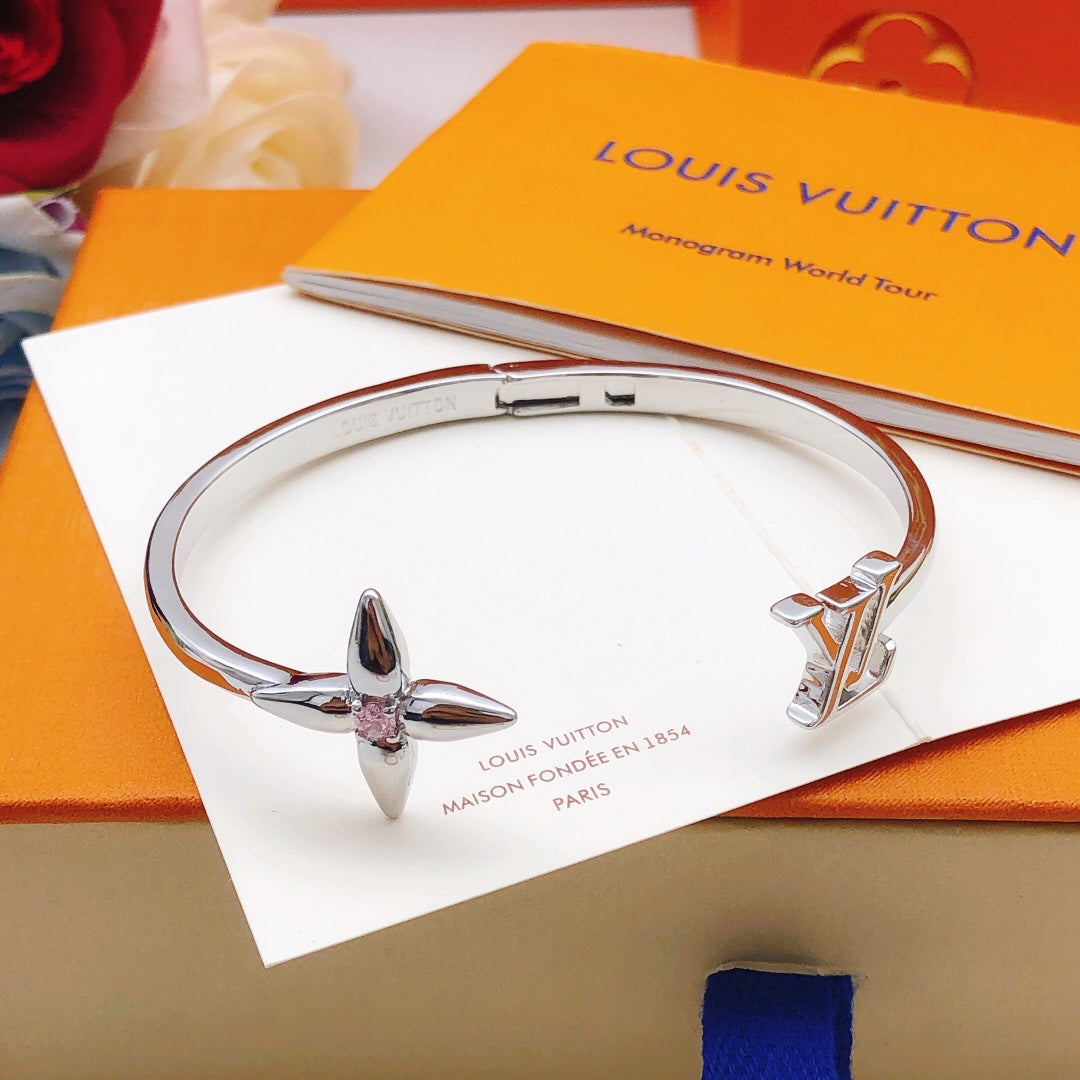 Martin Graham bangle in polished metal-tone – main product view