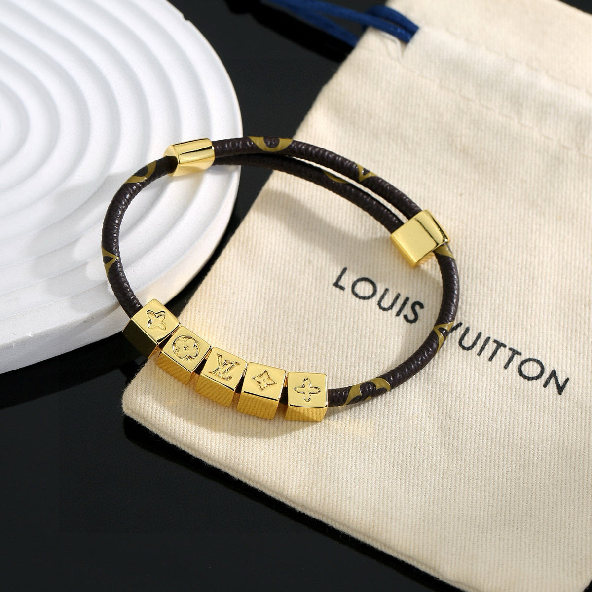 Martin Graham bracelet in polished metal-tone – main product view