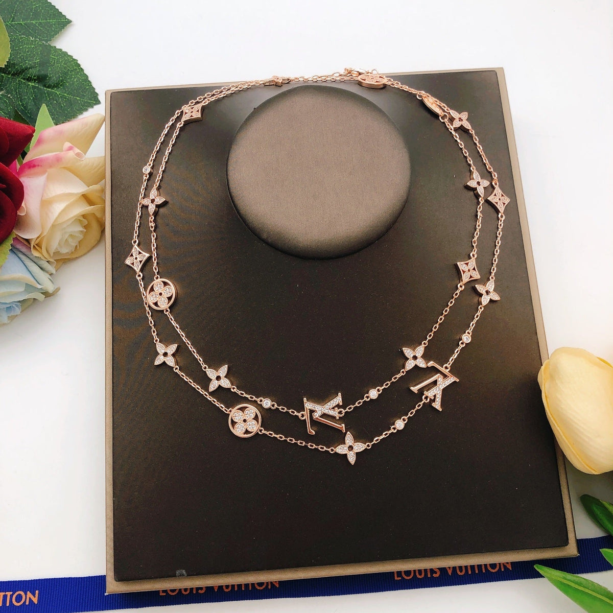 Martin Graham pendant necklace in polished metal-tone – main product view