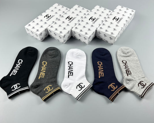 Chanel Emblem And Wordmark Details No-Show Socks - 5-Pair Set