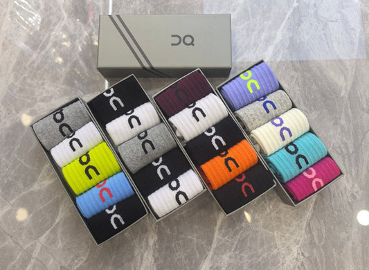 On Contrast Logo Details Crew Socks - 5-Pair Set