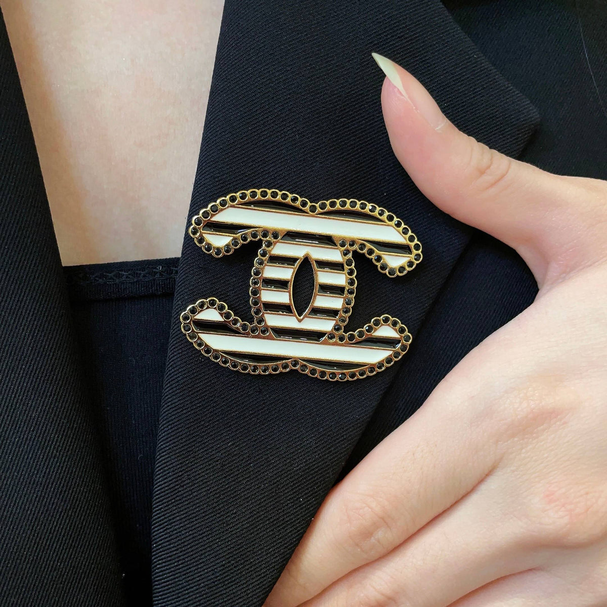 Martin Graham brooch in polished metal-tone – main product view